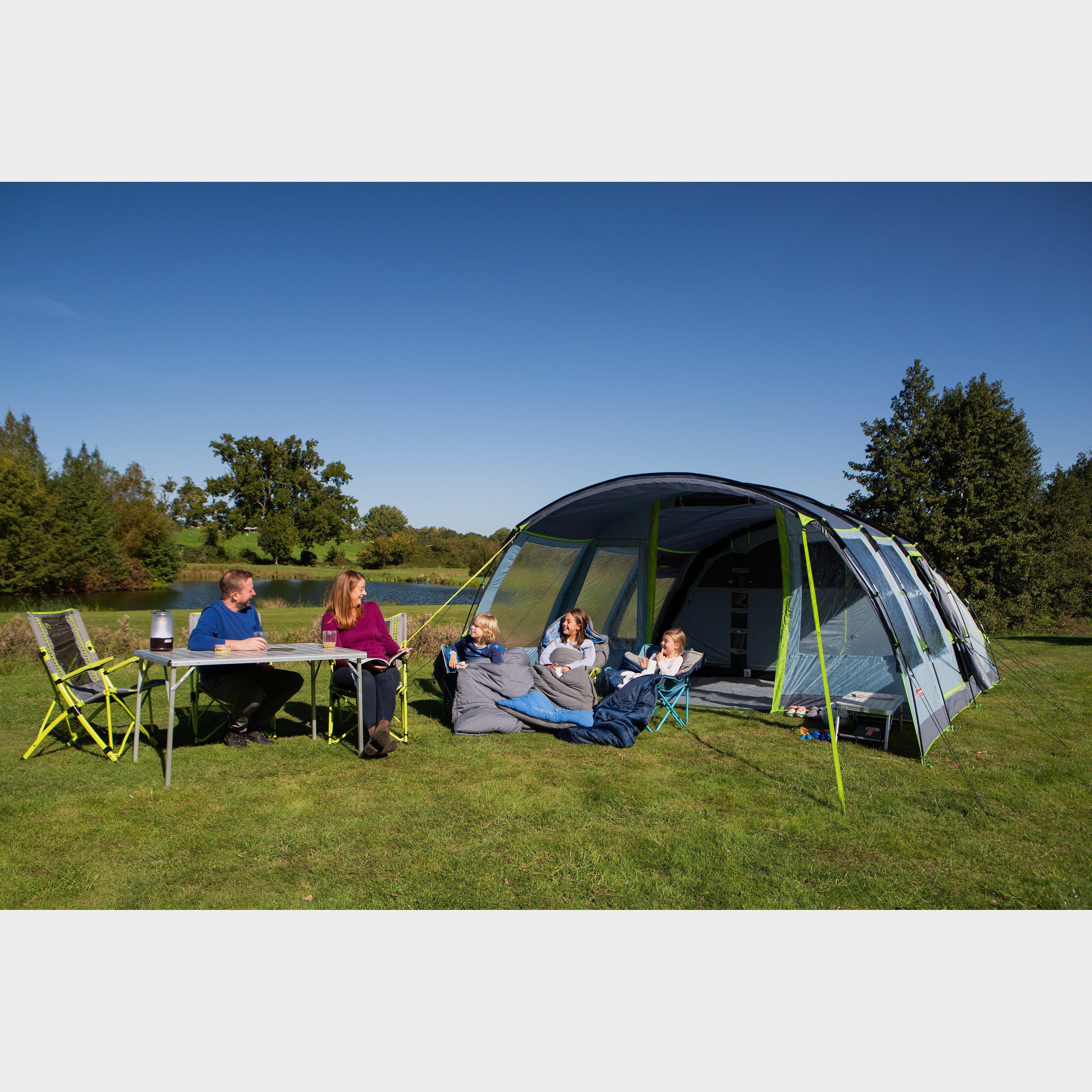 Meadowood 6 Person Large Tent with Blackout Bedrooms
