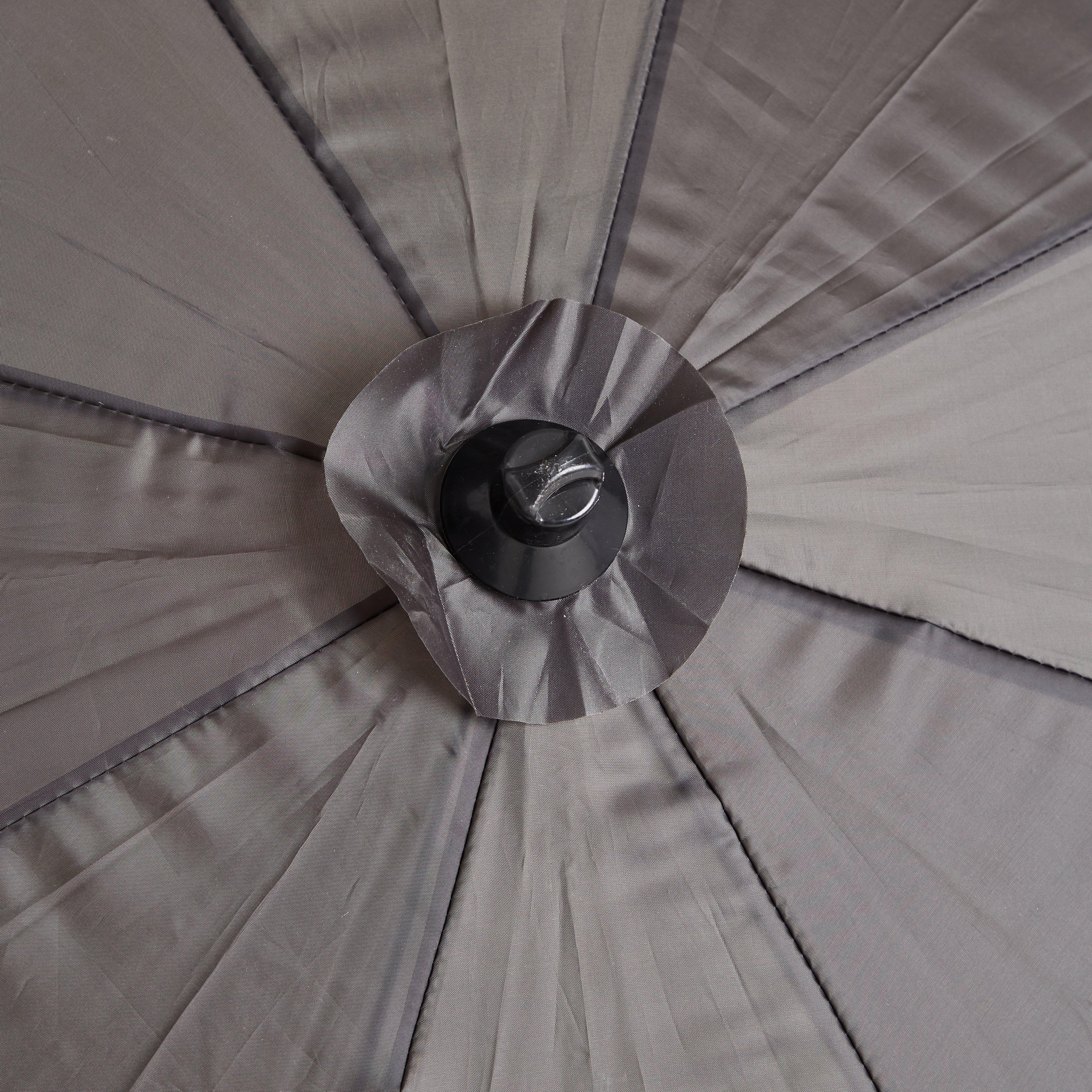 Green Tilt Umbrella (45 inches)