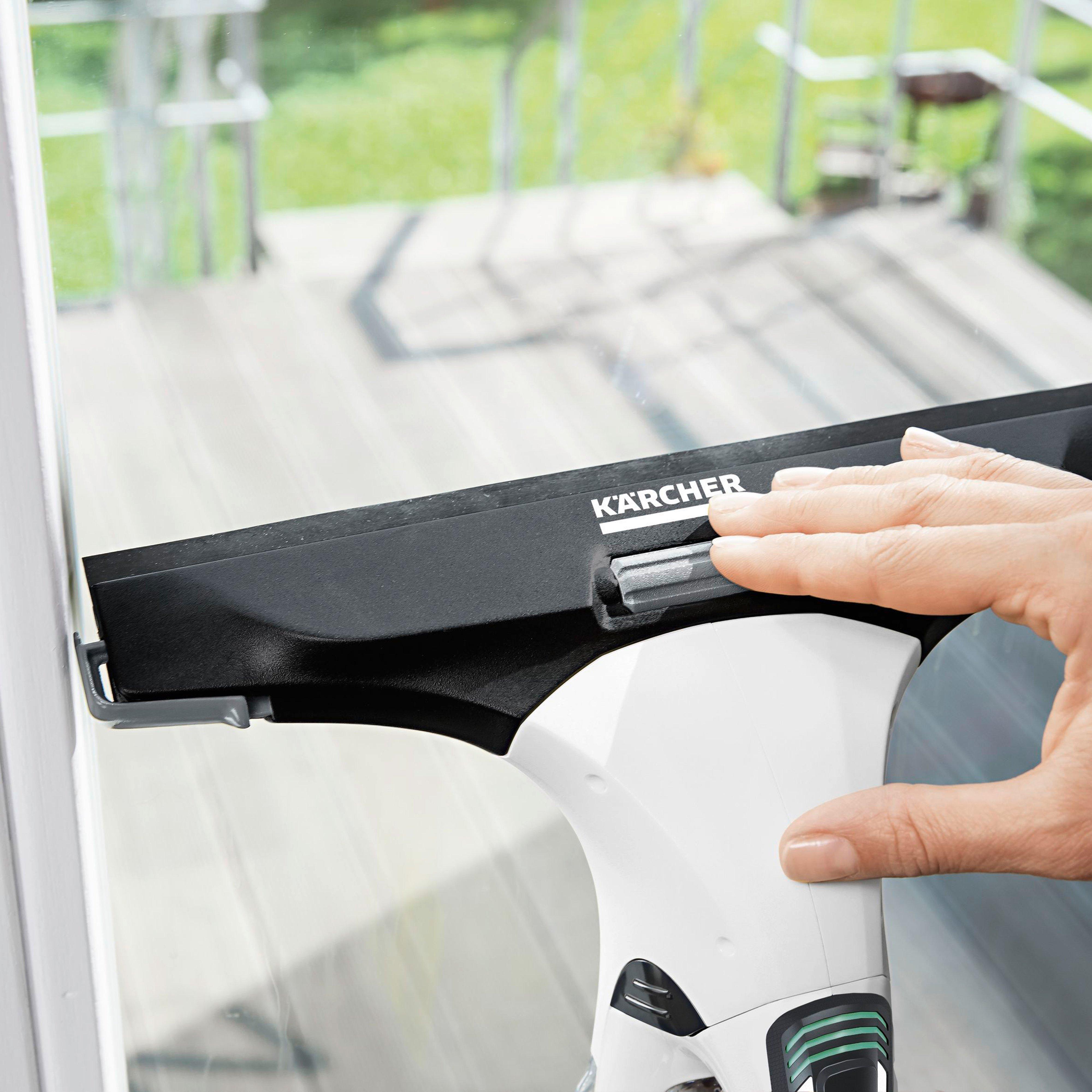 WV 5 Plus Window Vacuum