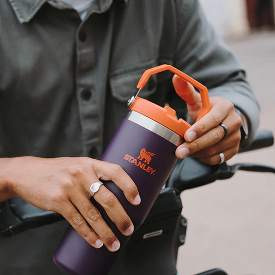 IceFlow™ Flip Straw Tumbler 0.89L