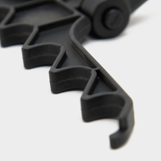 Adjustable Feeder Rest