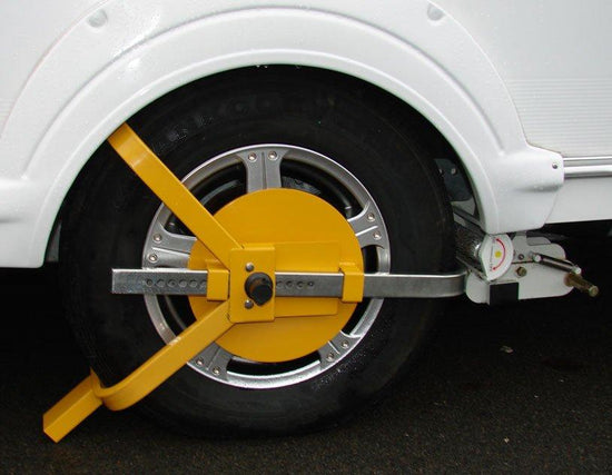 Universal Wheel Clamp 13-17"