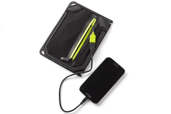 Guide 10 Plus & Nomad 7 Plus Solar Kit