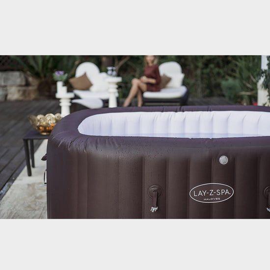 Maldives HydroJet Pro Hot Tub