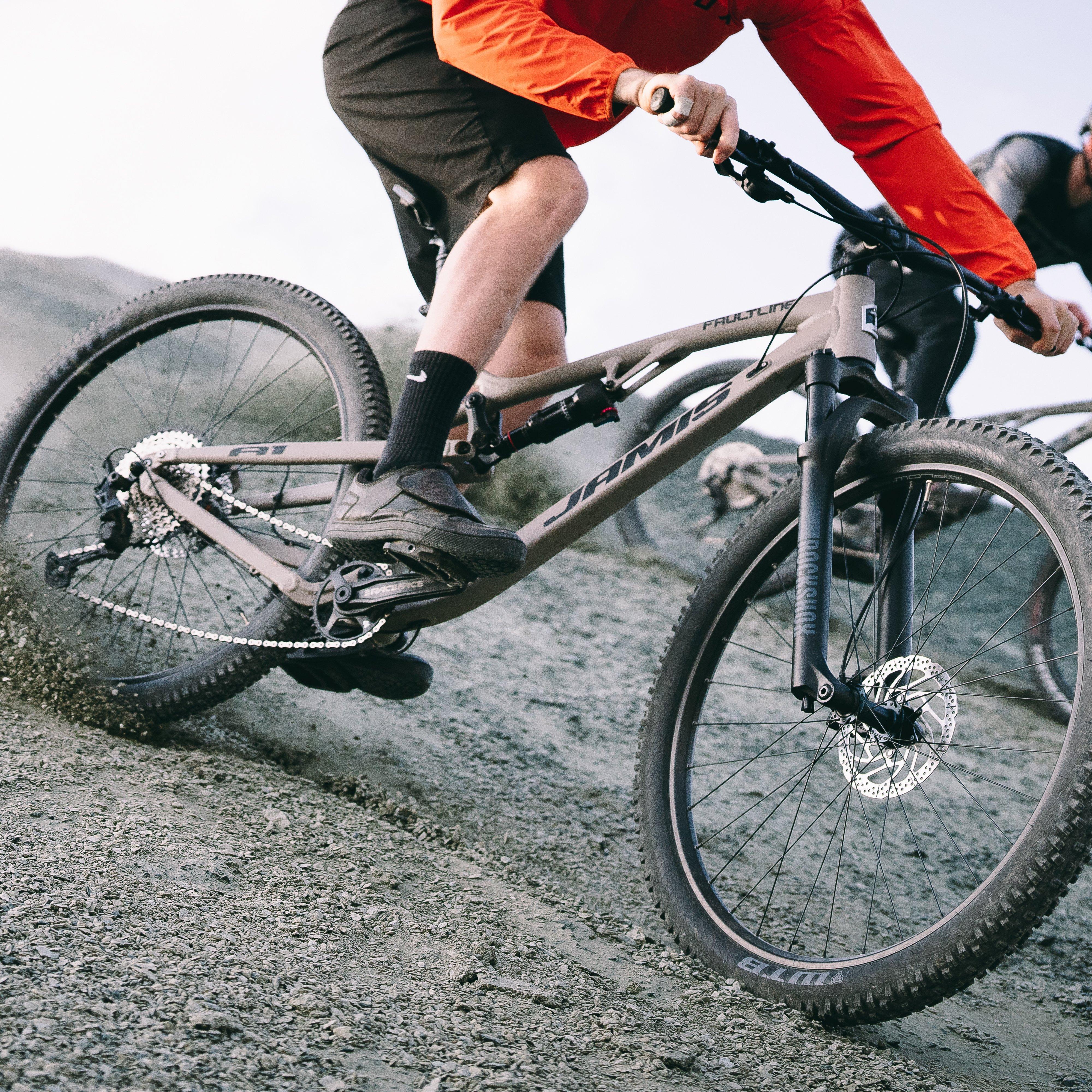 Faultline A1 Full Suspension Trail Bike