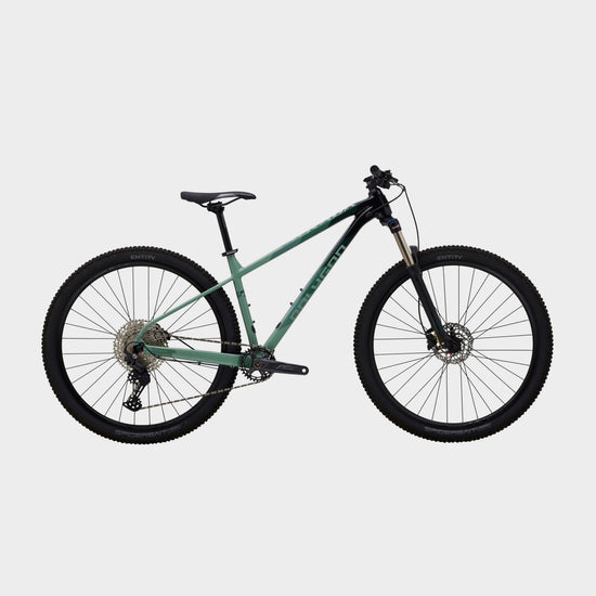 Xtrada 6 27.5” Mountain Bike