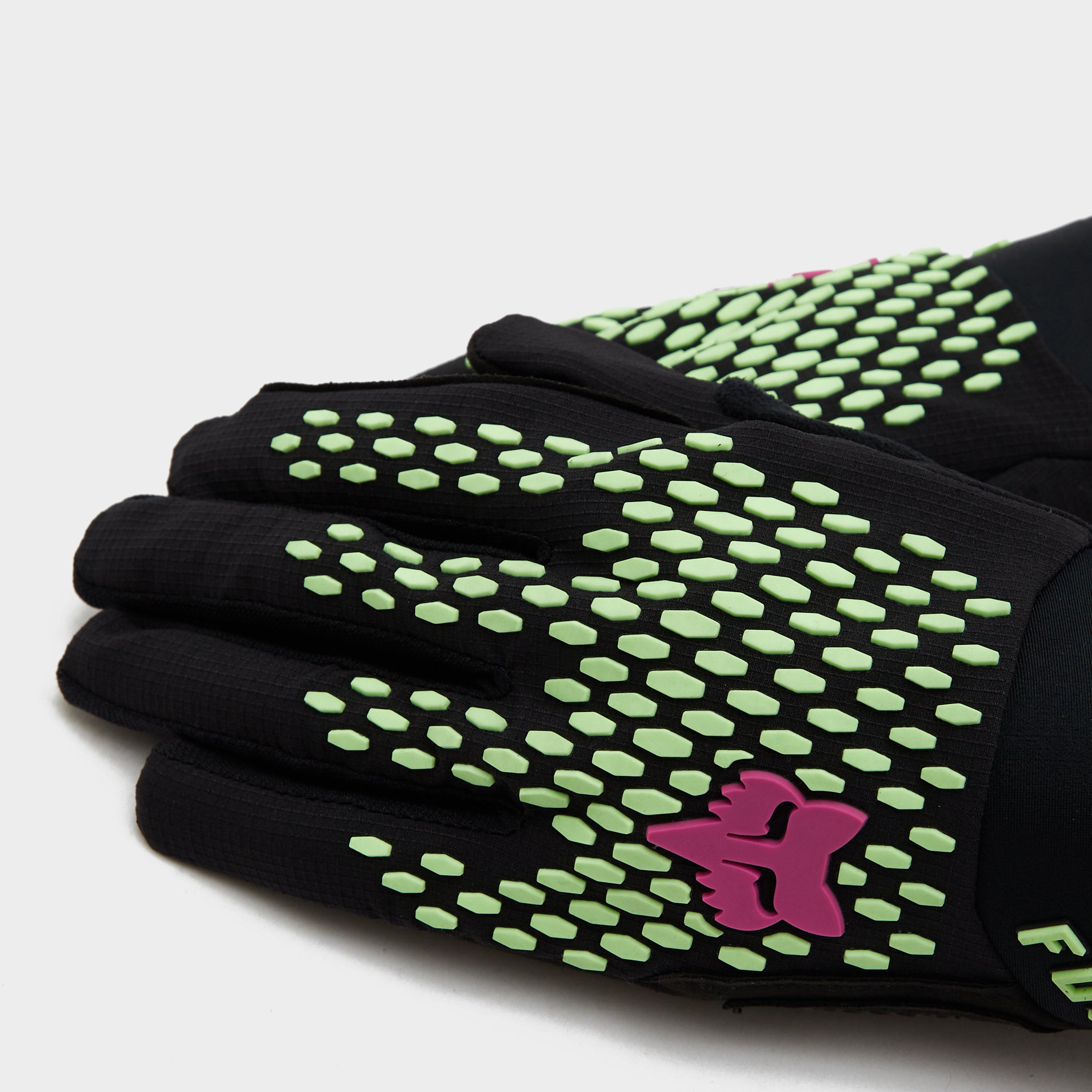 Defend Race Gloves