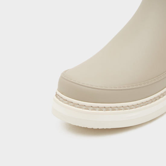 Women’s Refined Stitch Detail Chelsea Wellington Boots