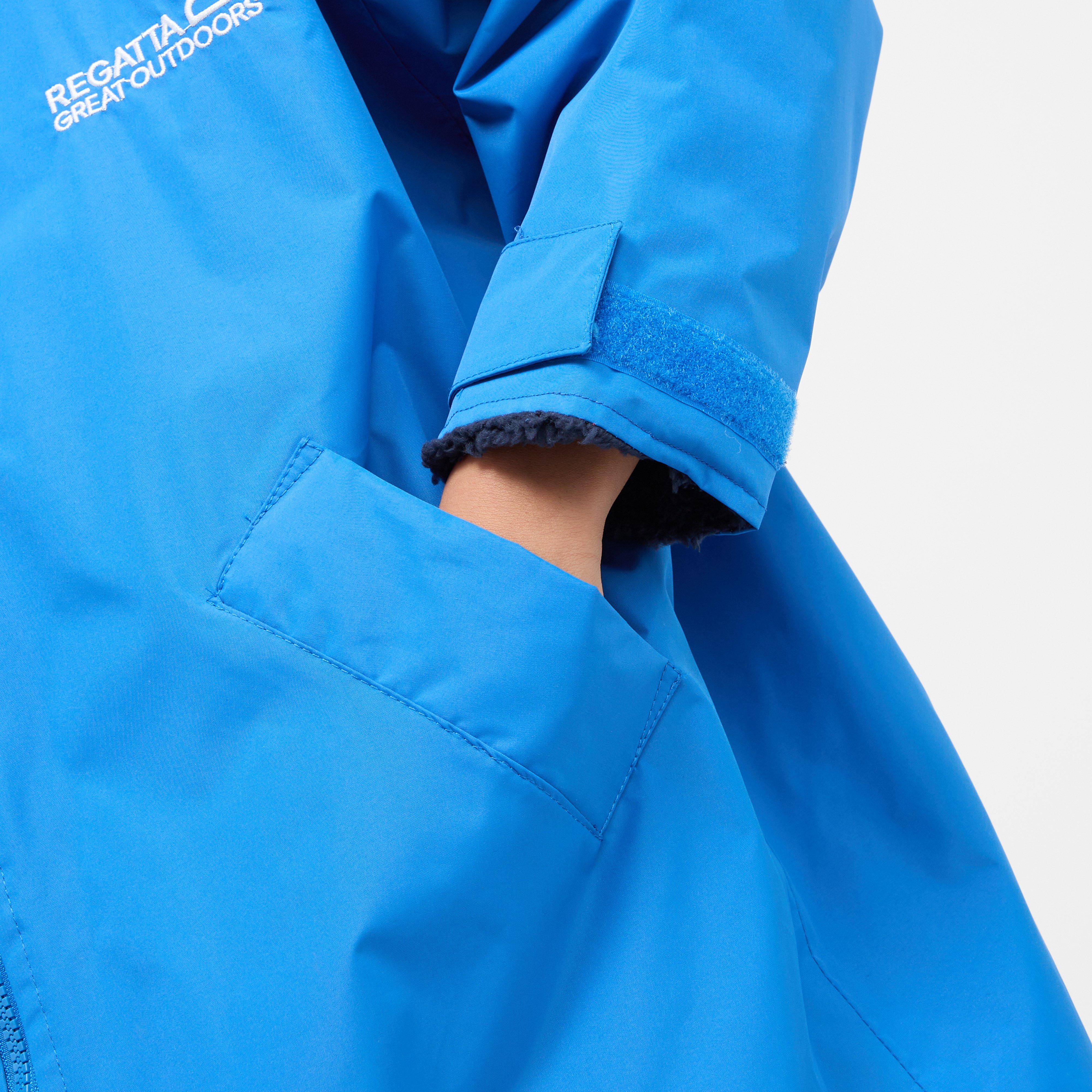 Kids’ Waterproof Changing Robe