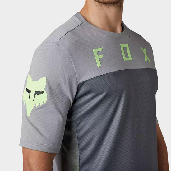 Men's Defend Cekt Short Sleeved Jersey
