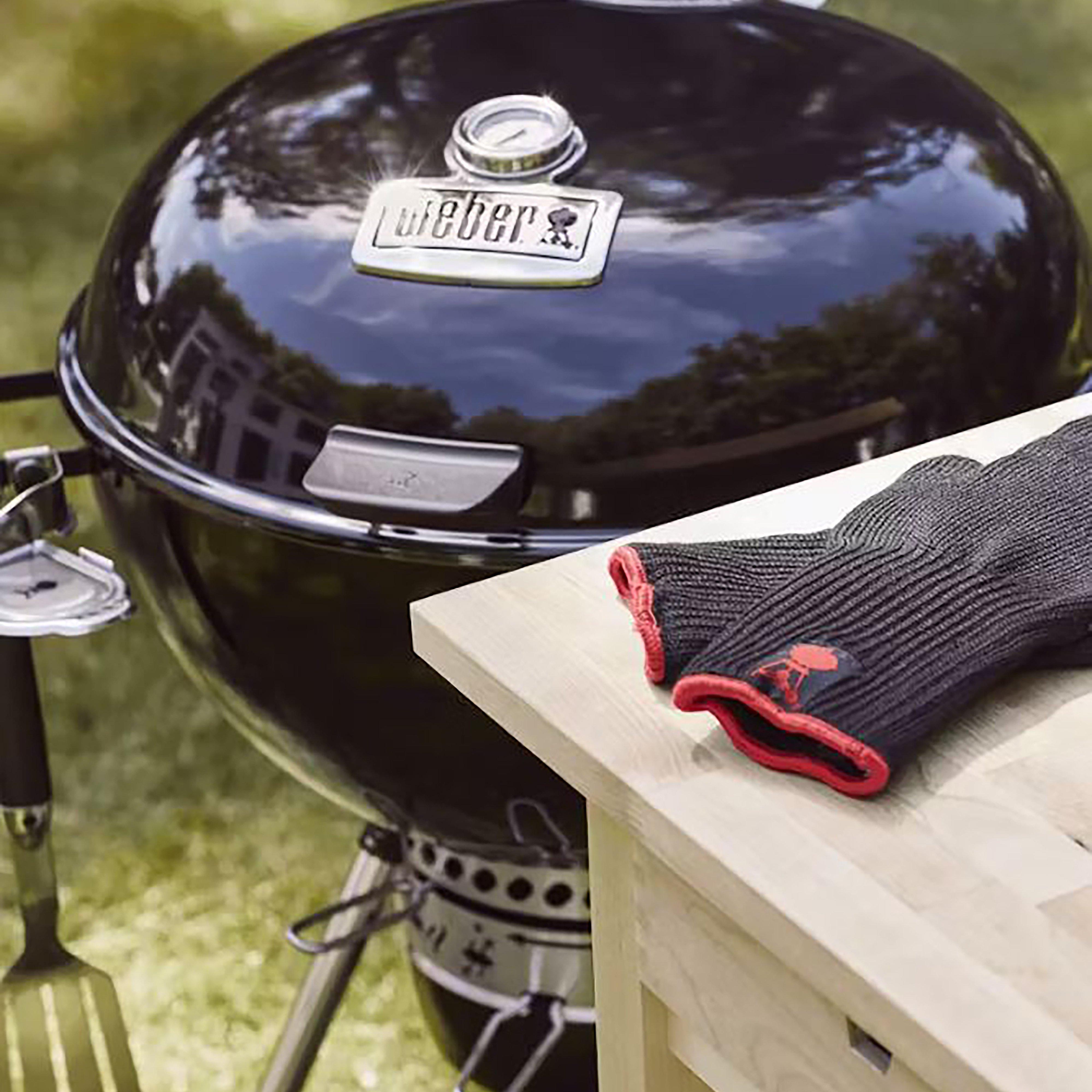 Master-Touch GBS Premium E-5770 Charcoal Barbecue