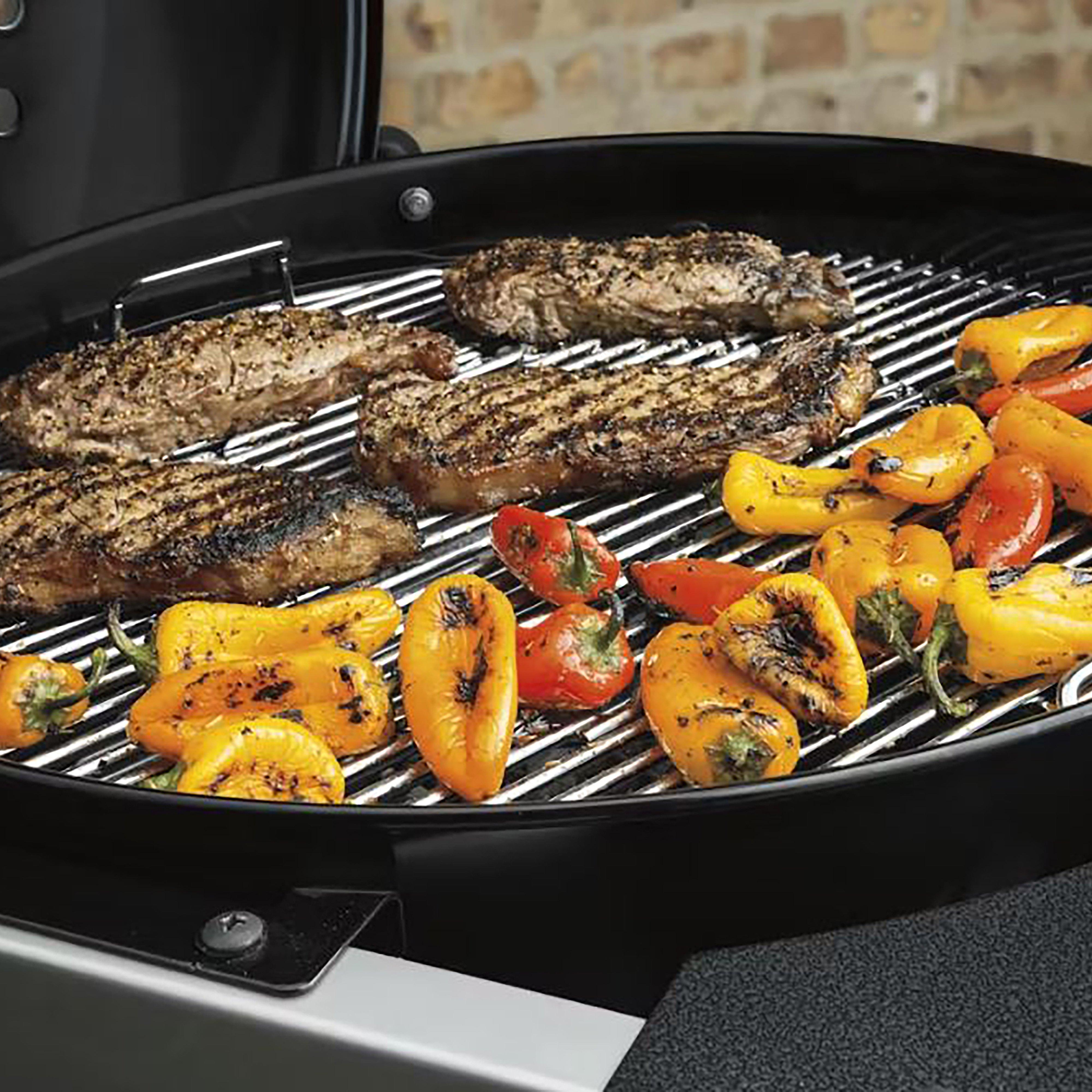 Performer Deluxe GBS Charcoal Barbecue 57cm