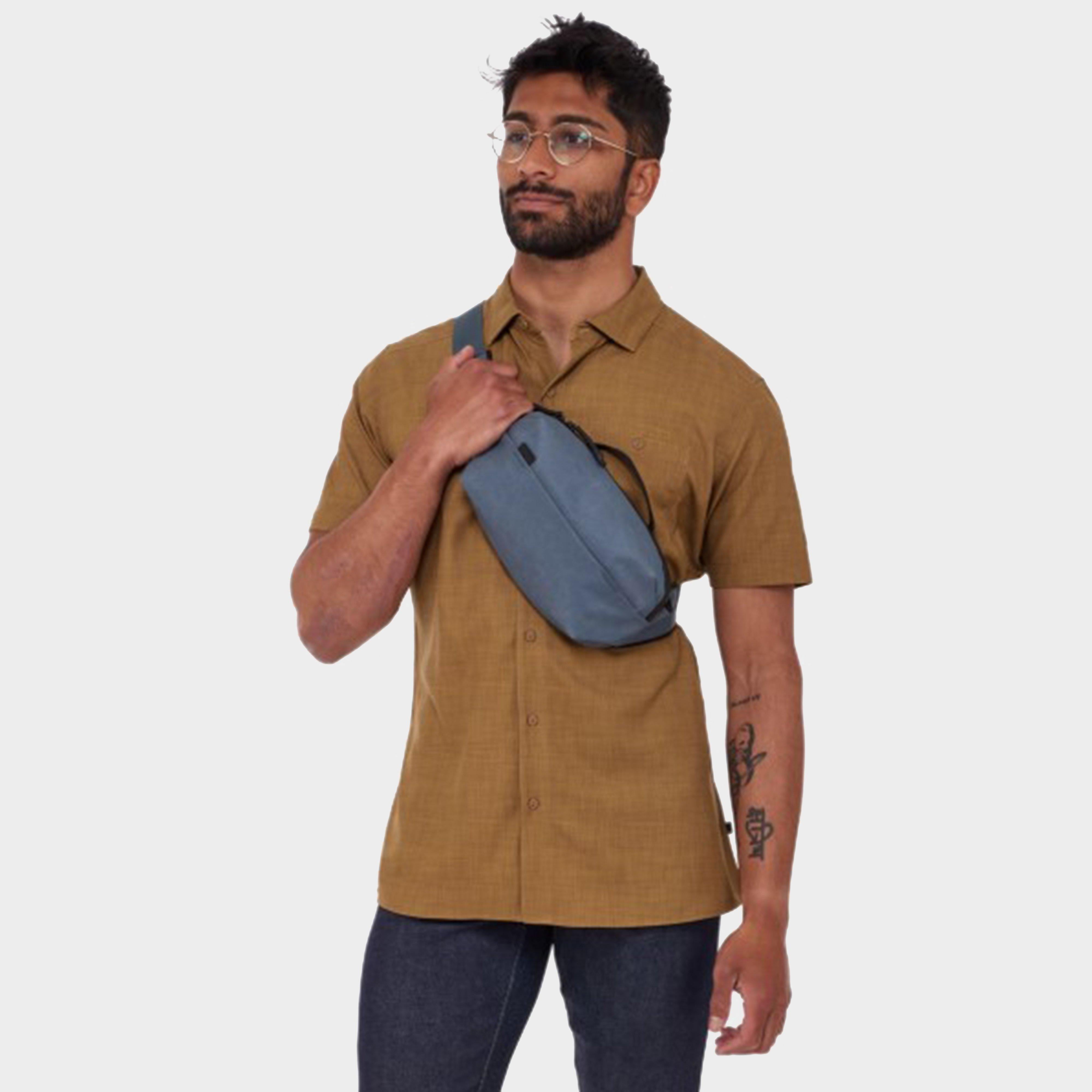 Aion Sling Bag
