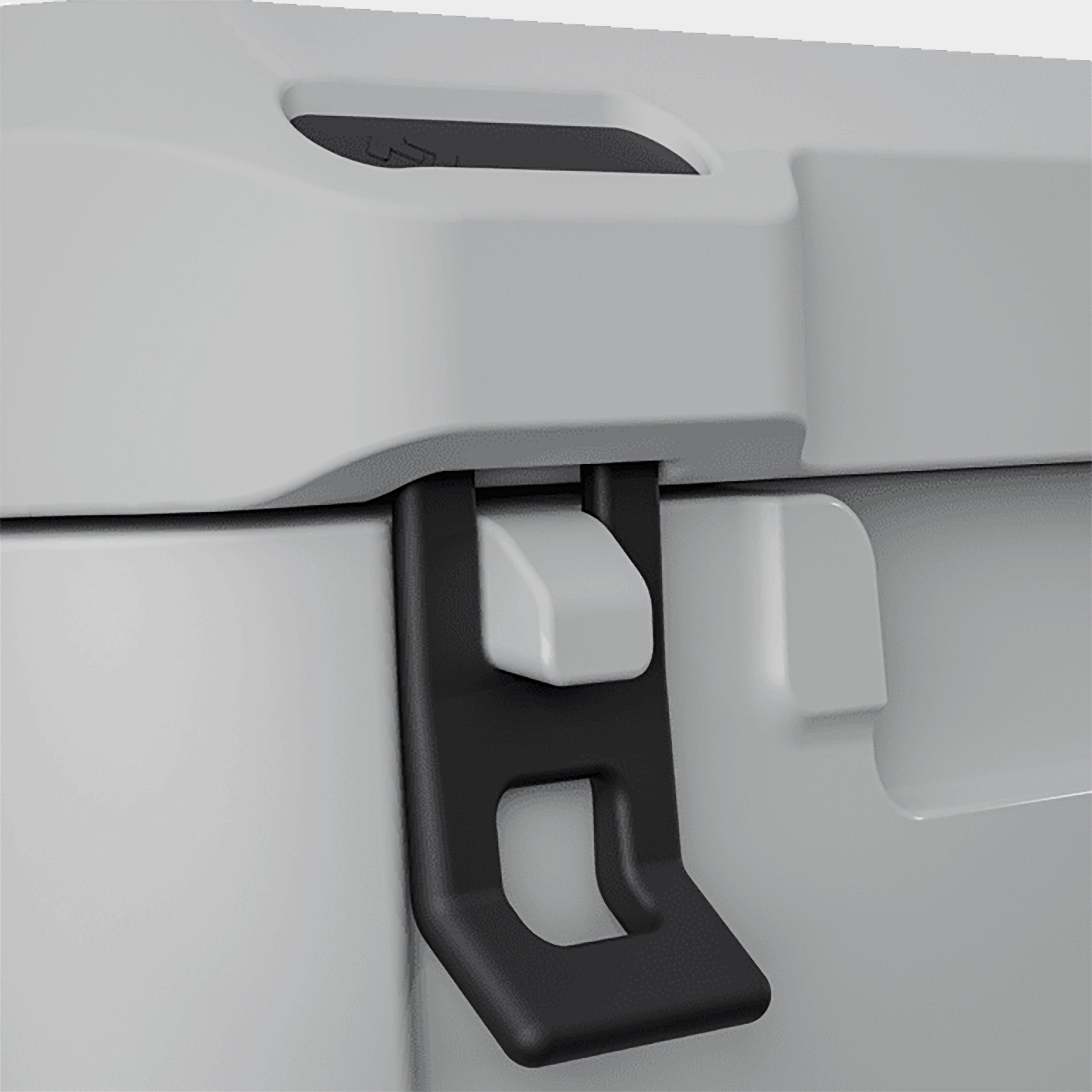 Cool Ice Icebox (28 Litre)