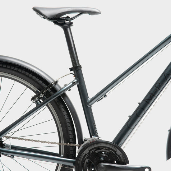 Curb Low Step Hybrid Bike