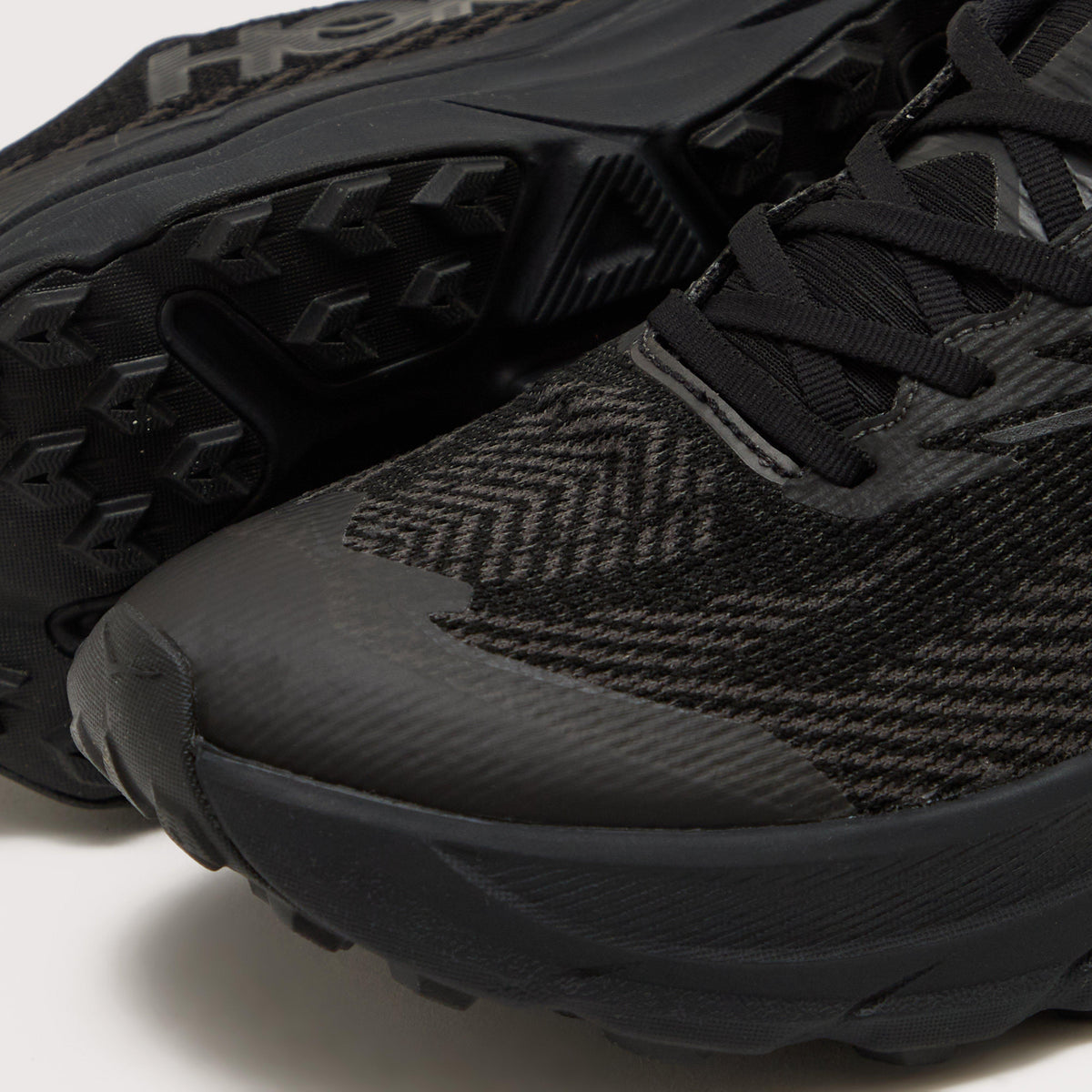 Men's Challenger 8 GORE-TEX® Trail Running Shoes