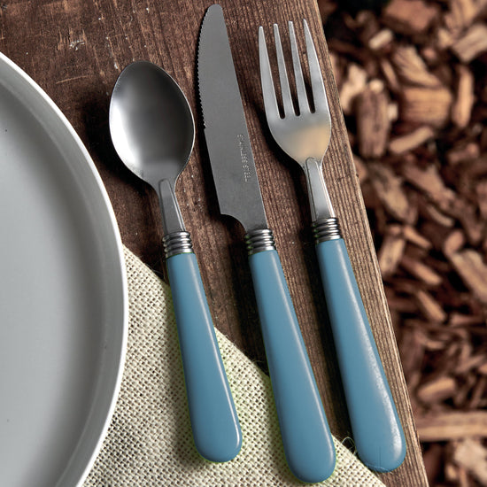 16 Piece Cutlery Set