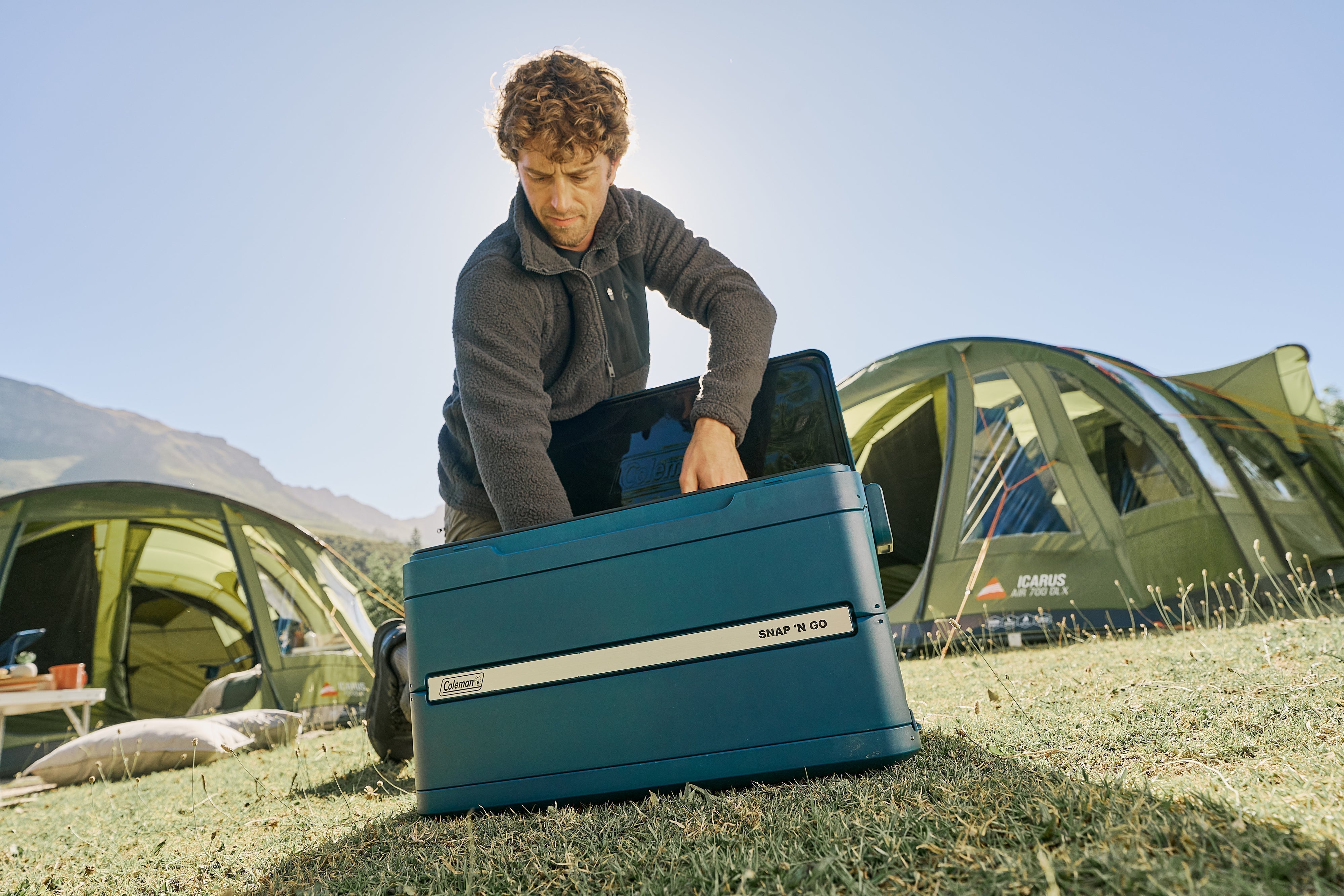 Camping Coolers Top Tips: What Cooler Do I Need This Summer?
