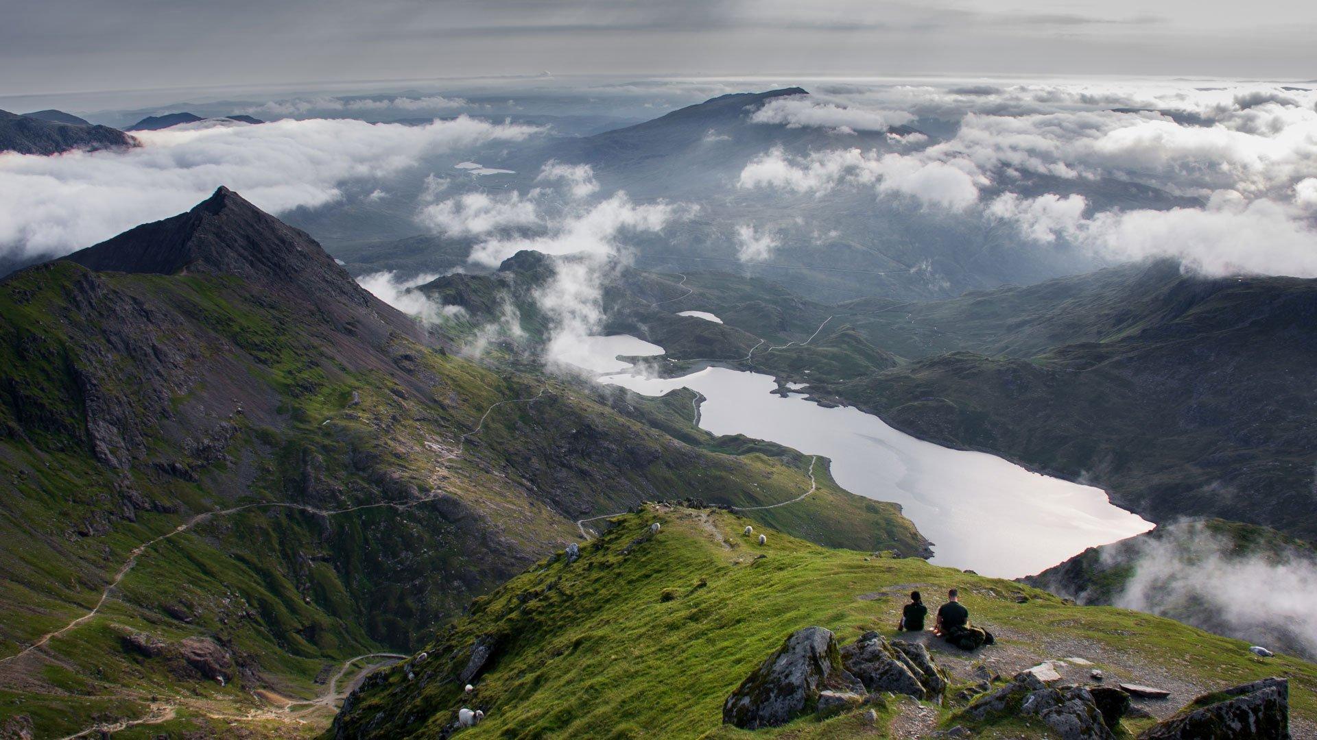 Recommended Walking Routes: Wales