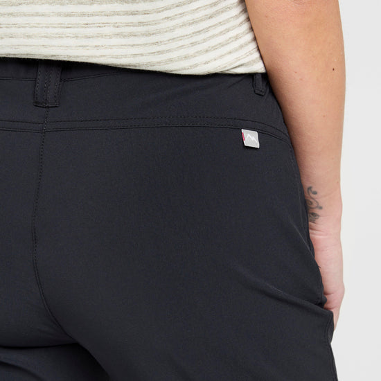 Women’s Stretch Cropped Walking Shorts