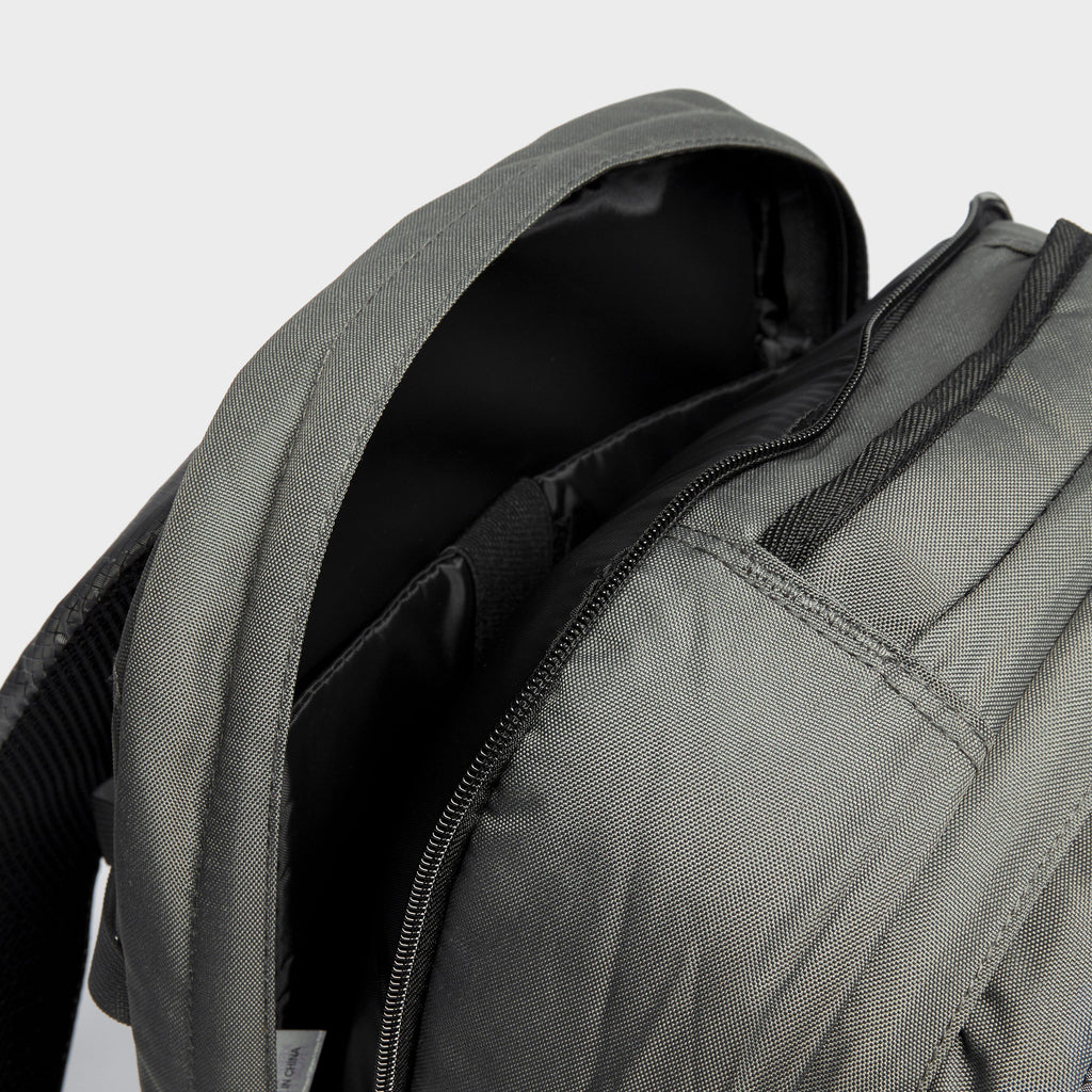Metropolis 33L Backpack