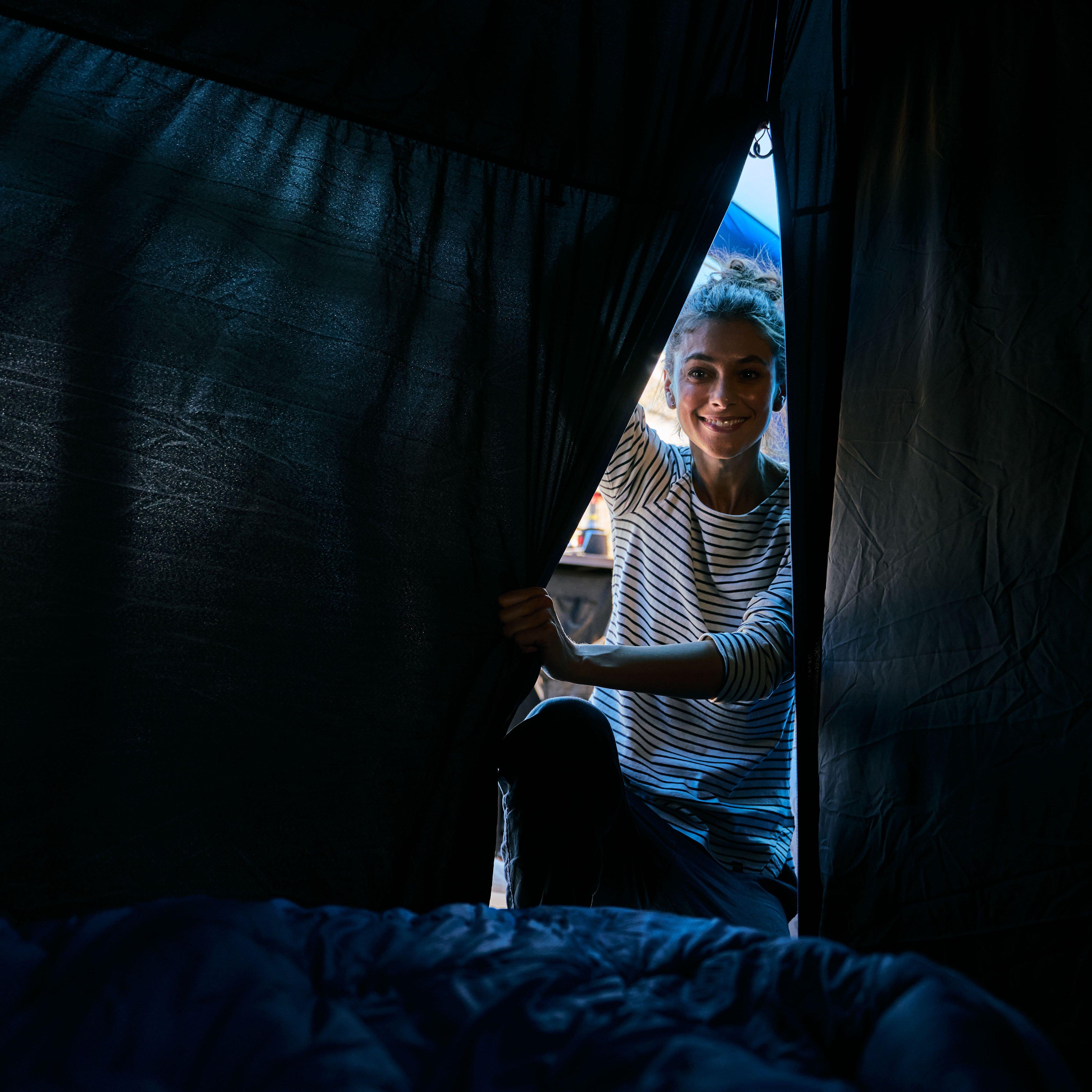 Air 6 Nightfall® Bedrooms