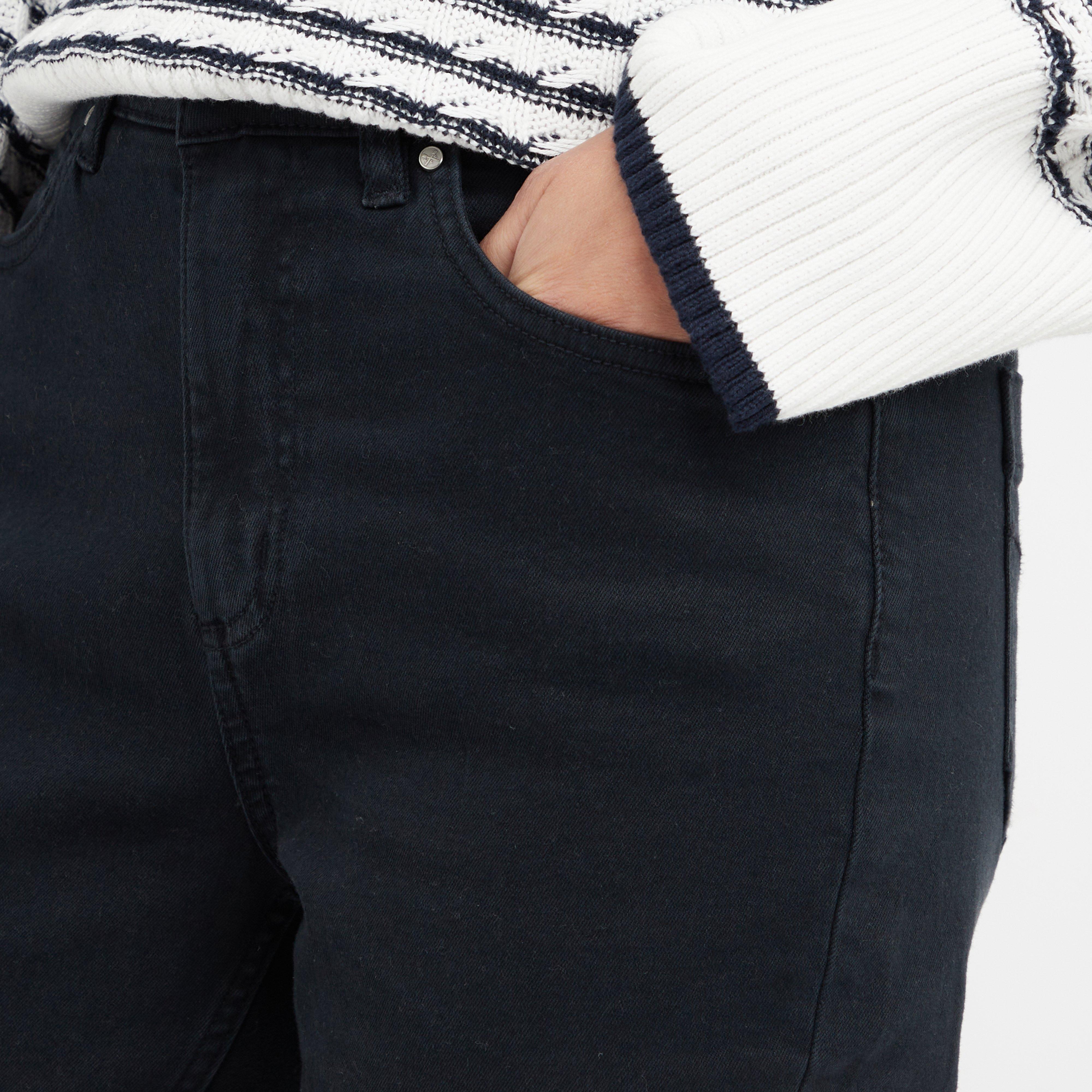 Women’s Cropped Jeans