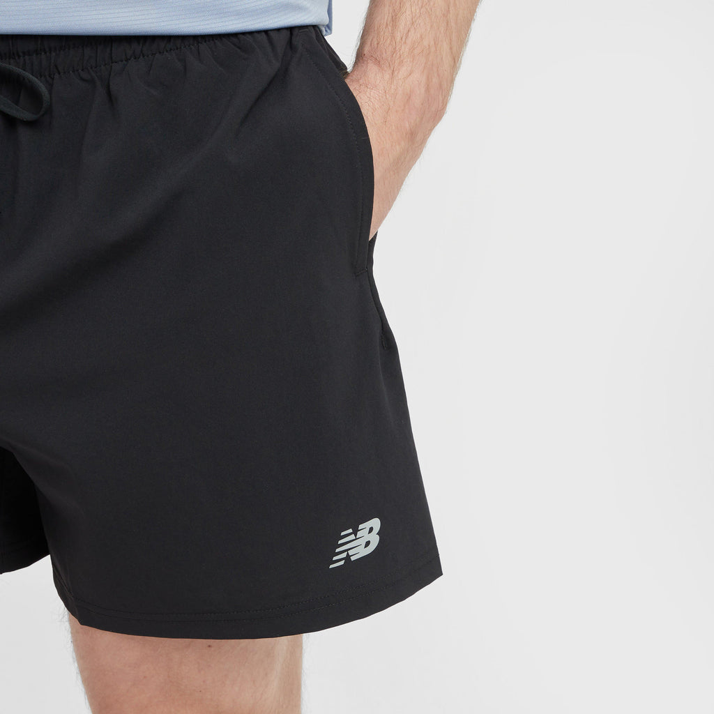 Men’s Sports Essentials Shorts 5 Inch