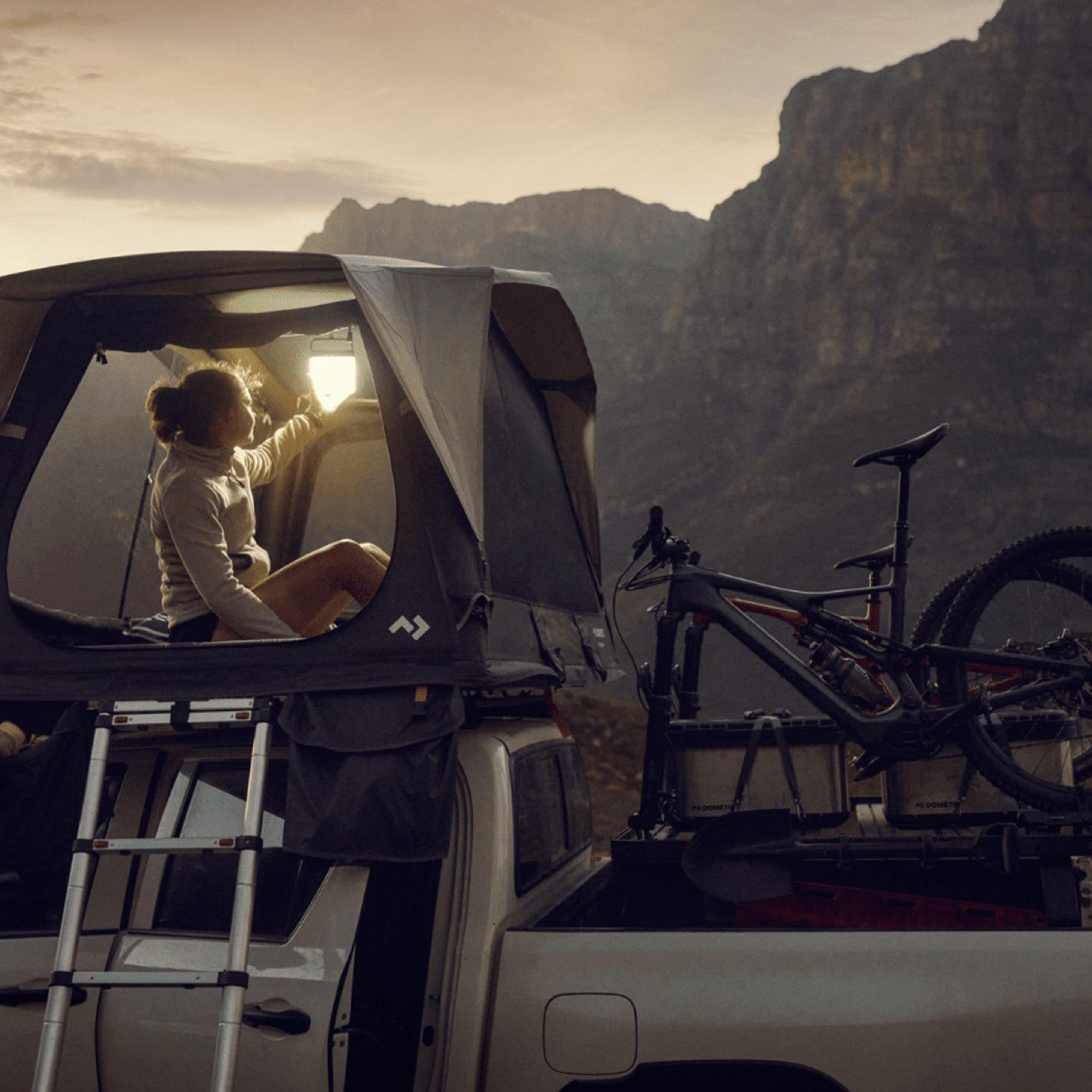 TRT 140 AIR Inflatable Roof Tent