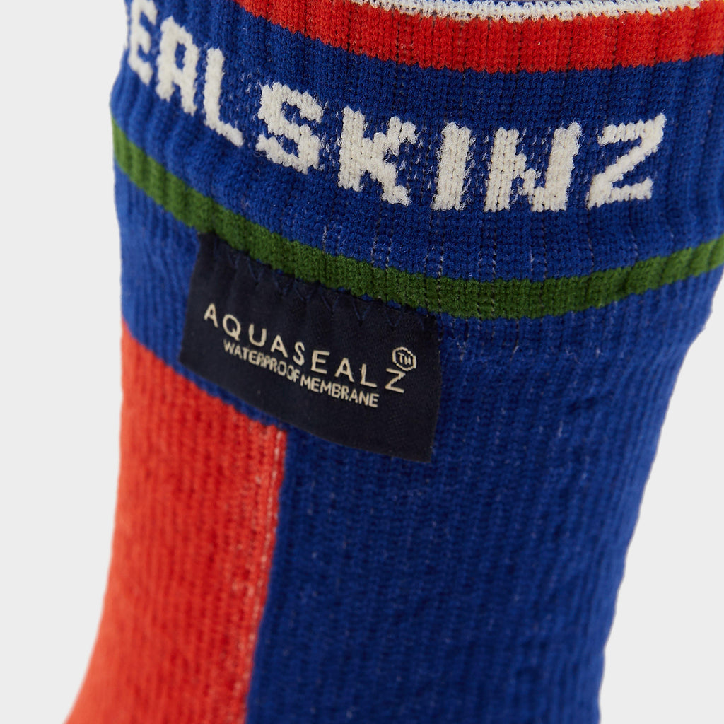 Berney Kids's Waterproof All Weather Mid Length Sock