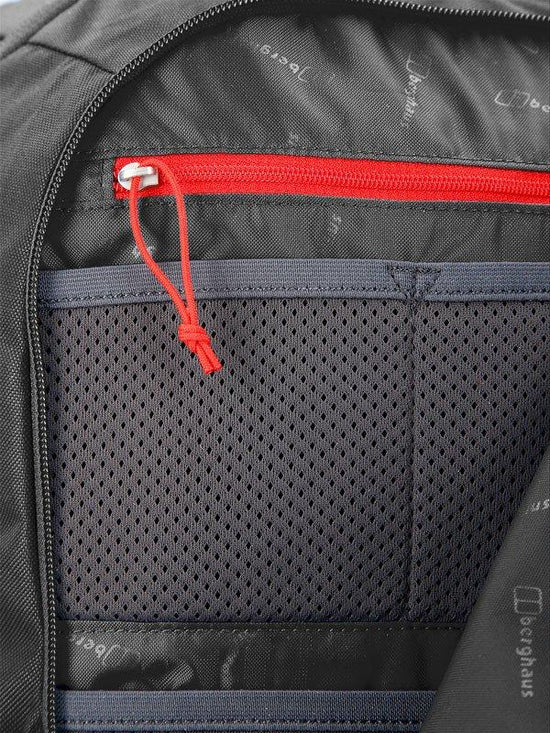 TwentyFourSeven 30 Litre Daysack