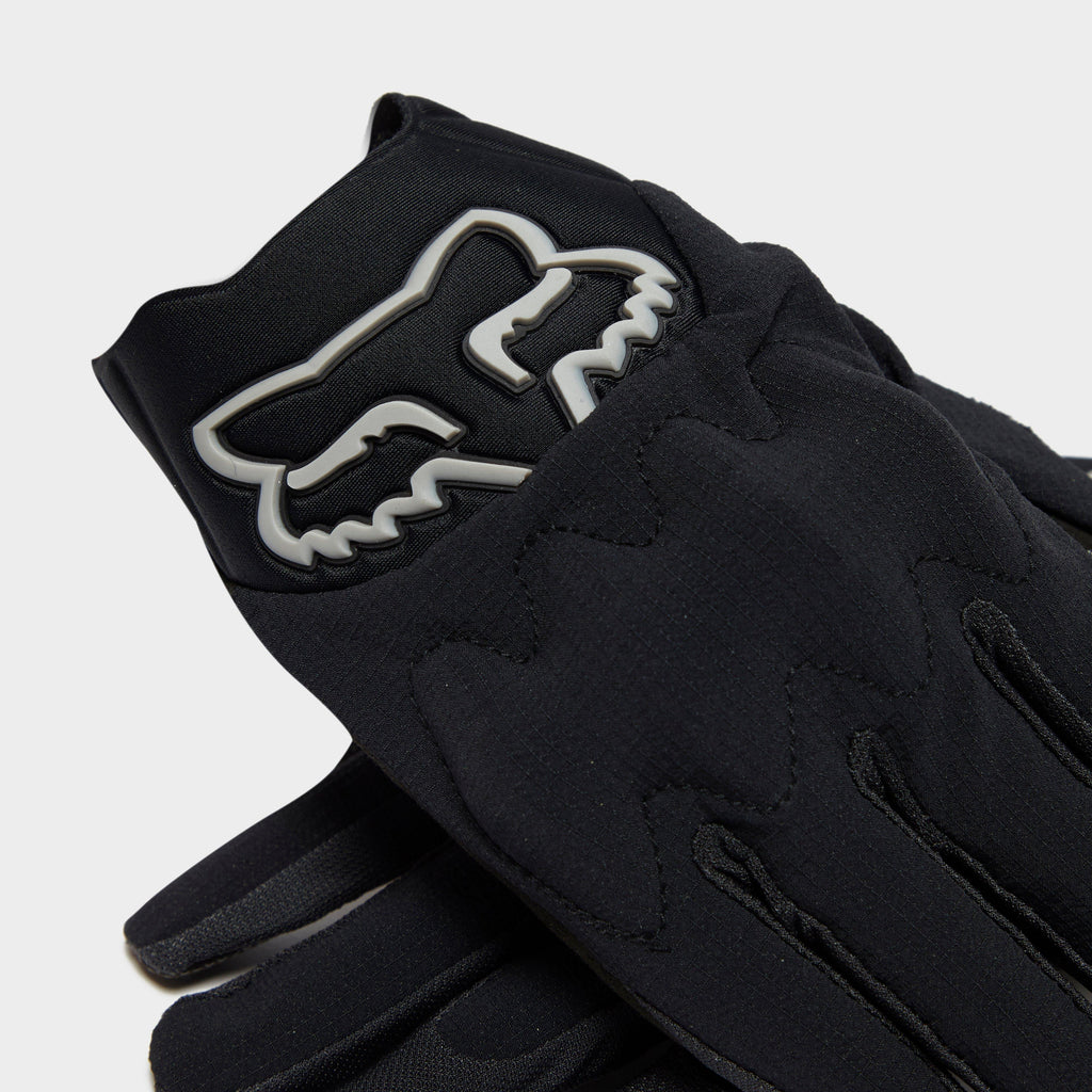 Defend D30® Glove