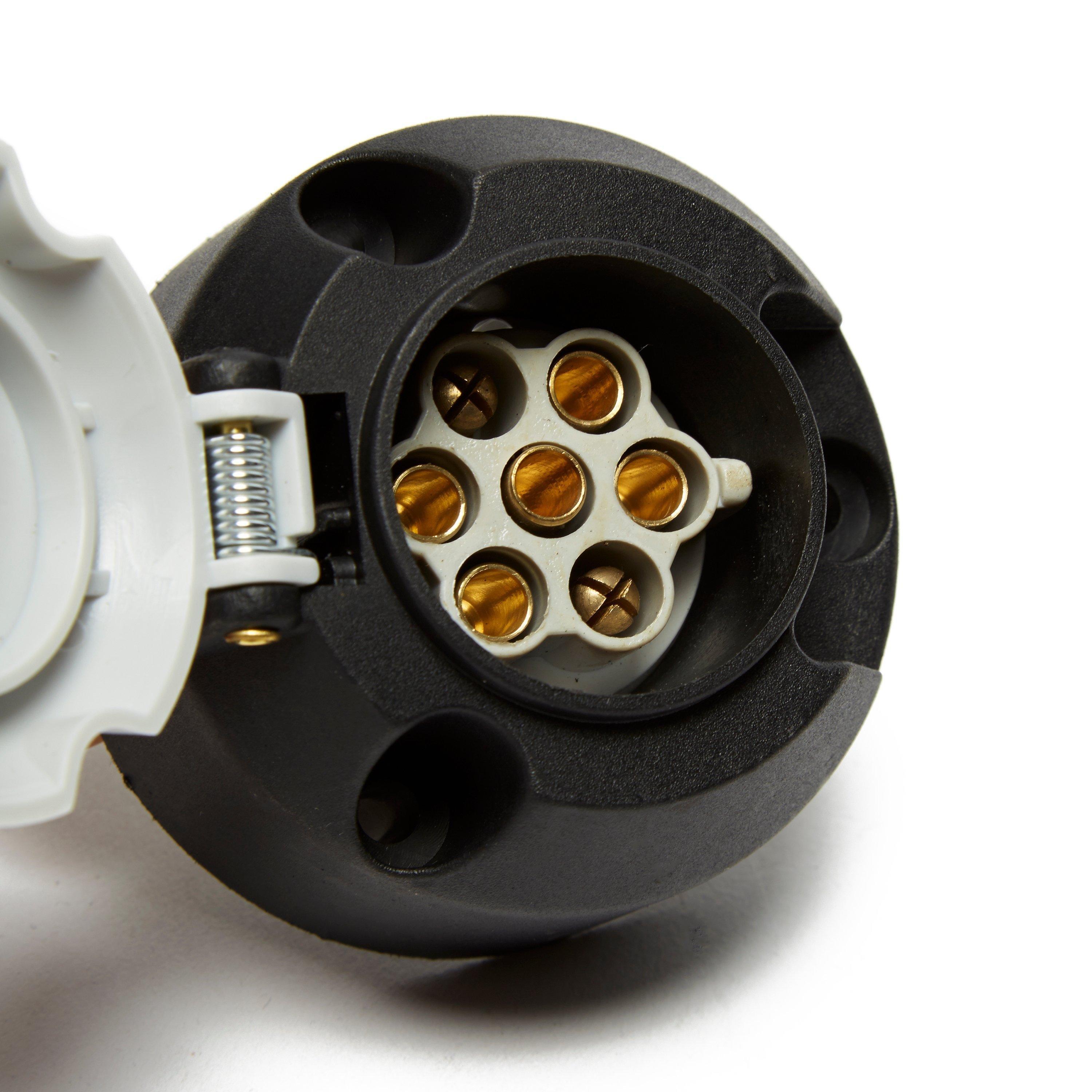 12S 7 Pin Plastic Socket