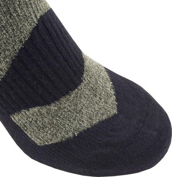 Men's Mid Length Socks