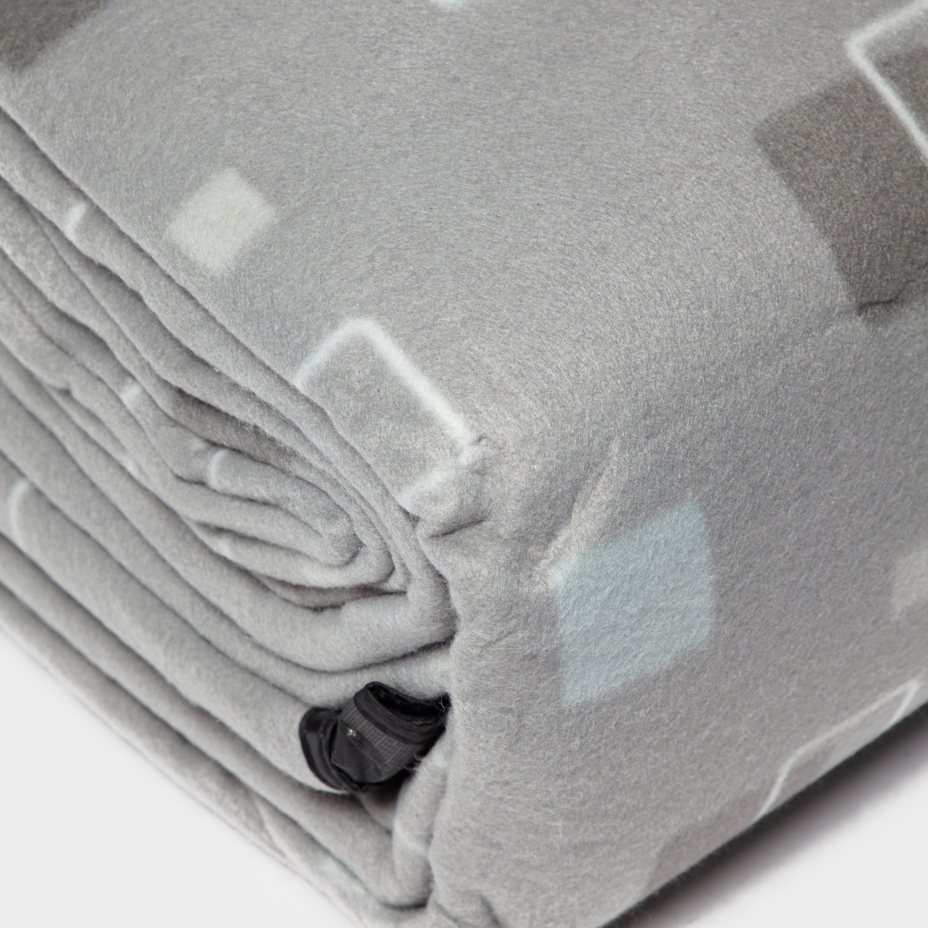 Universal Tent Carpet XL (260x410cm)