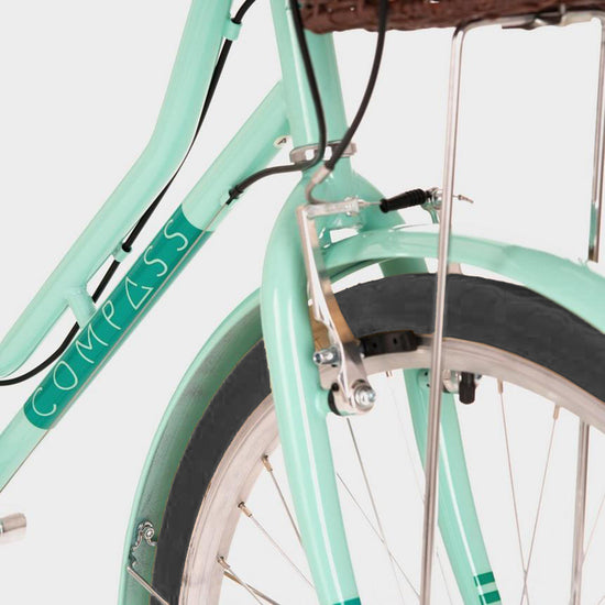 Classic Women's Hybrid Bike