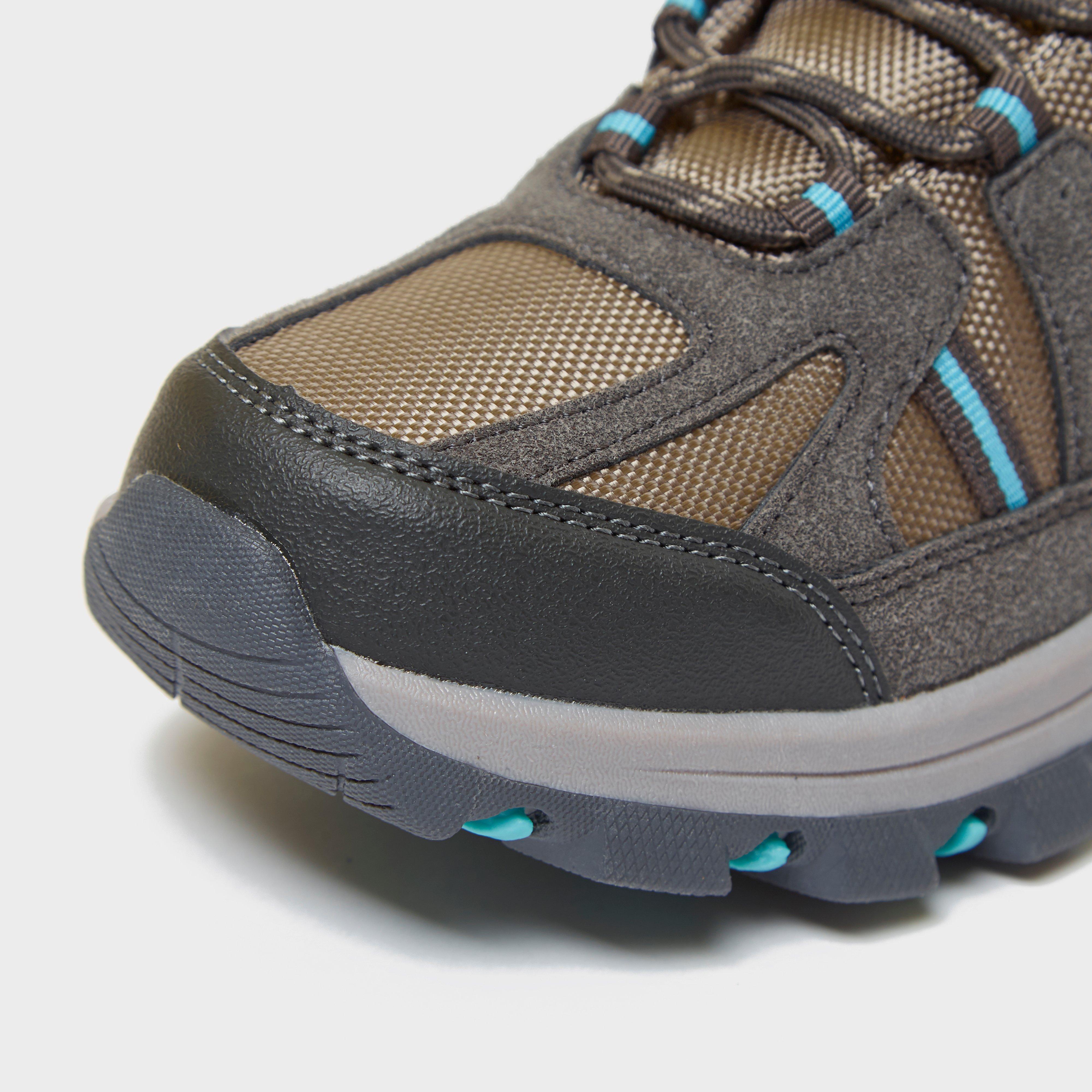Women's Buxton Walking Shoe