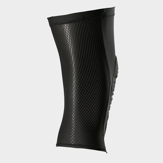 Enduro D30® Knee Guard