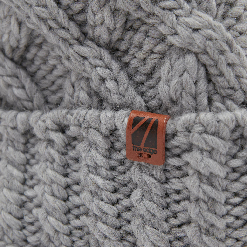 Women’s Chunky Bobble Hat
