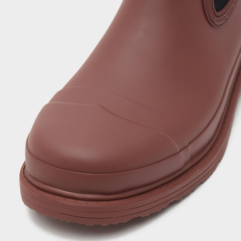 Women’s Commando Chelsea Boots