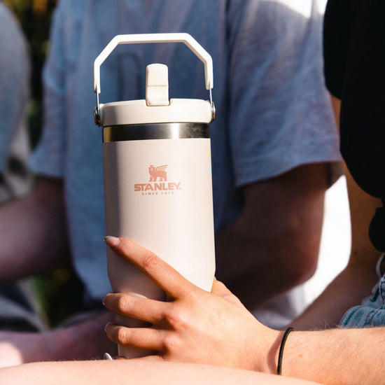 IceFlow™ Flip Straw Tumbler 0.89L