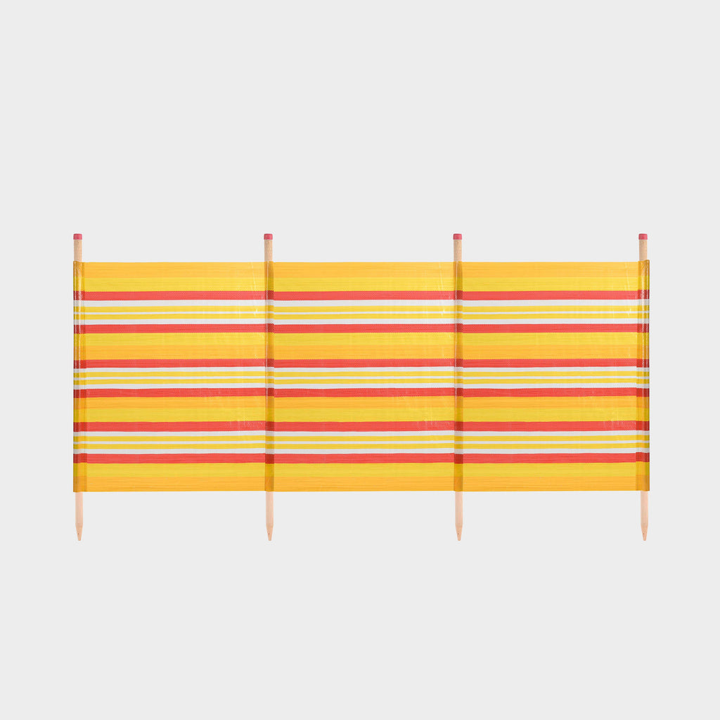 4 Pole Wooden Windbreak