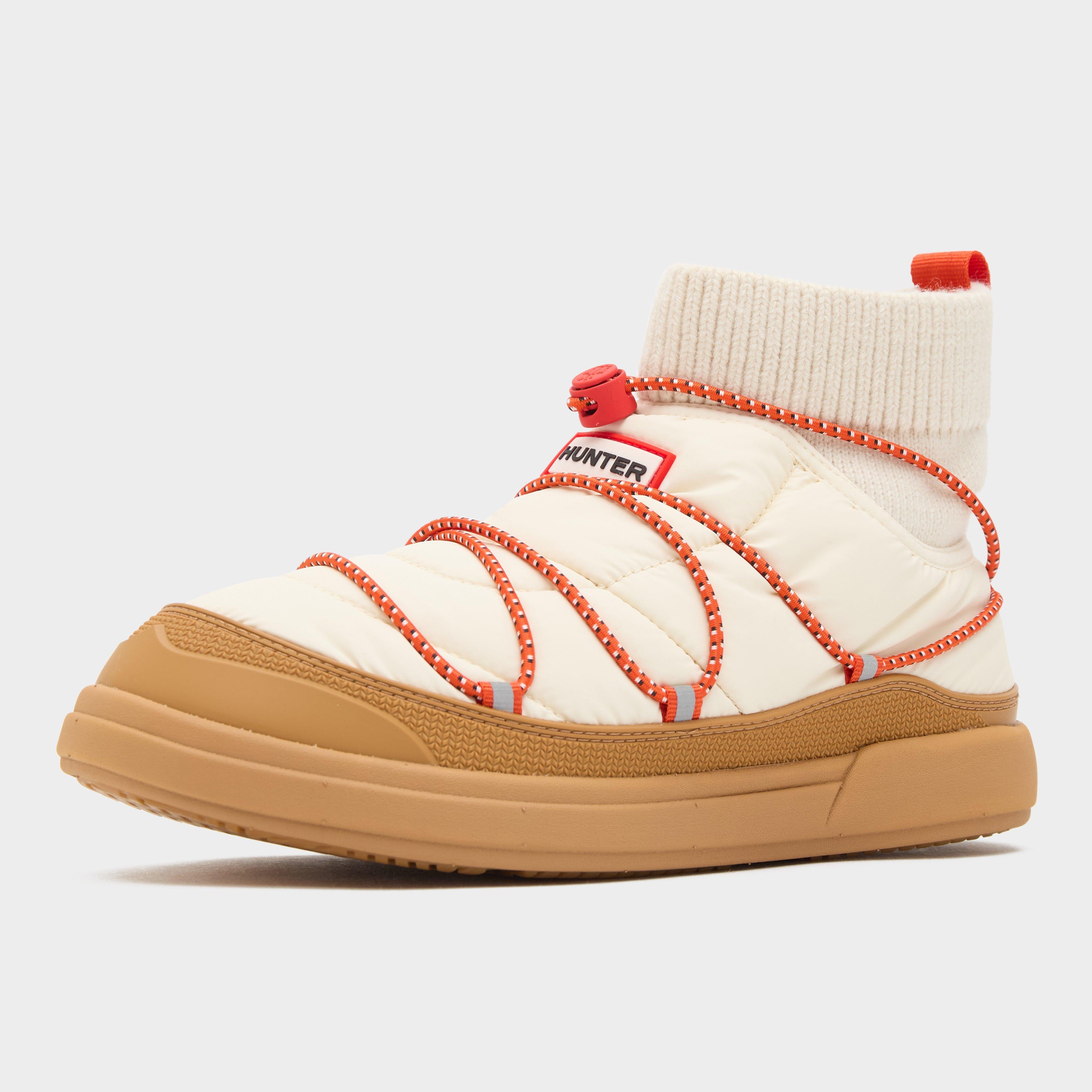 Women’s Indoor/Outdoor Puffer Lace Up Boots