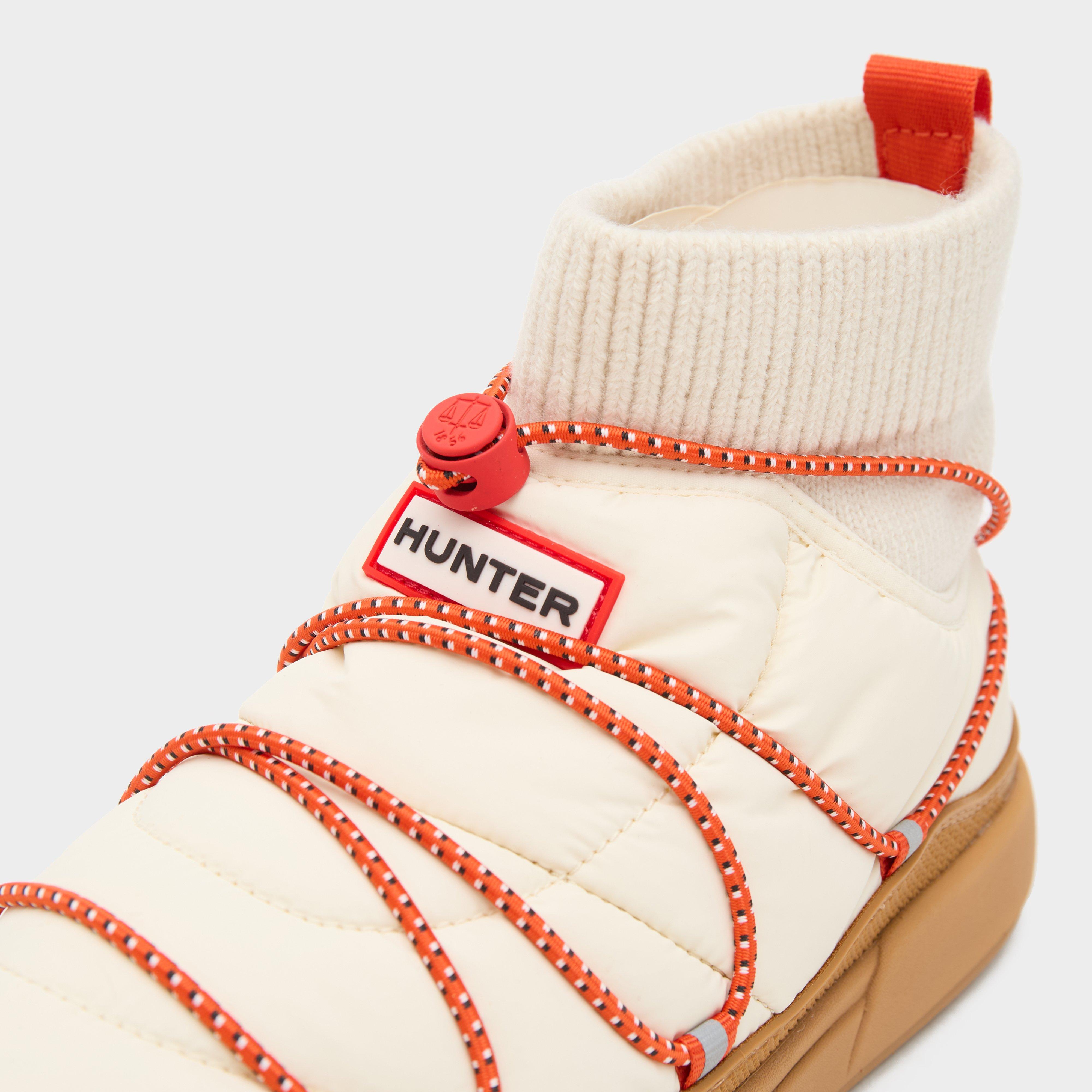 Women’s Indoor/Outdoor Puffer Lace Up Boots