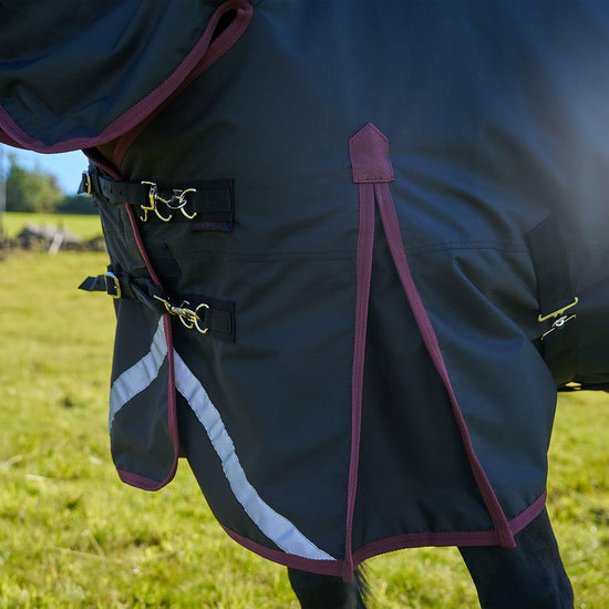 Original 100g Light-Medium Weight Combo Neck Turnout Rug Black/Wine