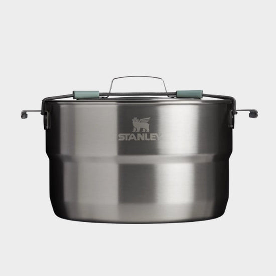 The Wildfare Core Full Serve Cookset