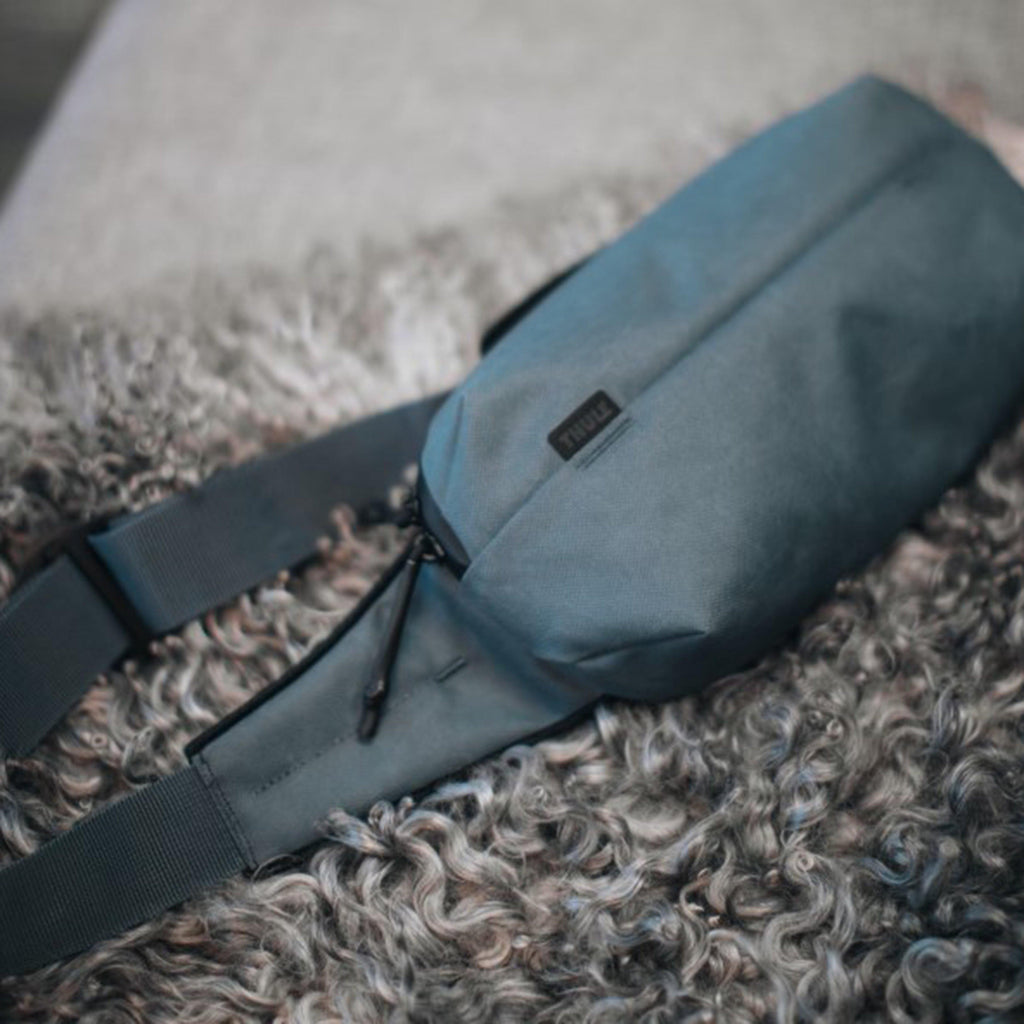 Aion Sling Bag