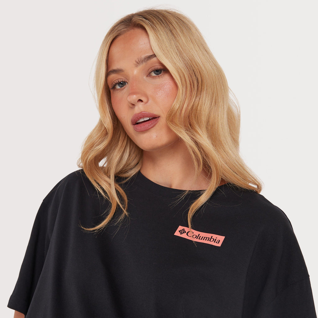 Women's Rolling Bend™ Graphic Oversized T-Shirt
