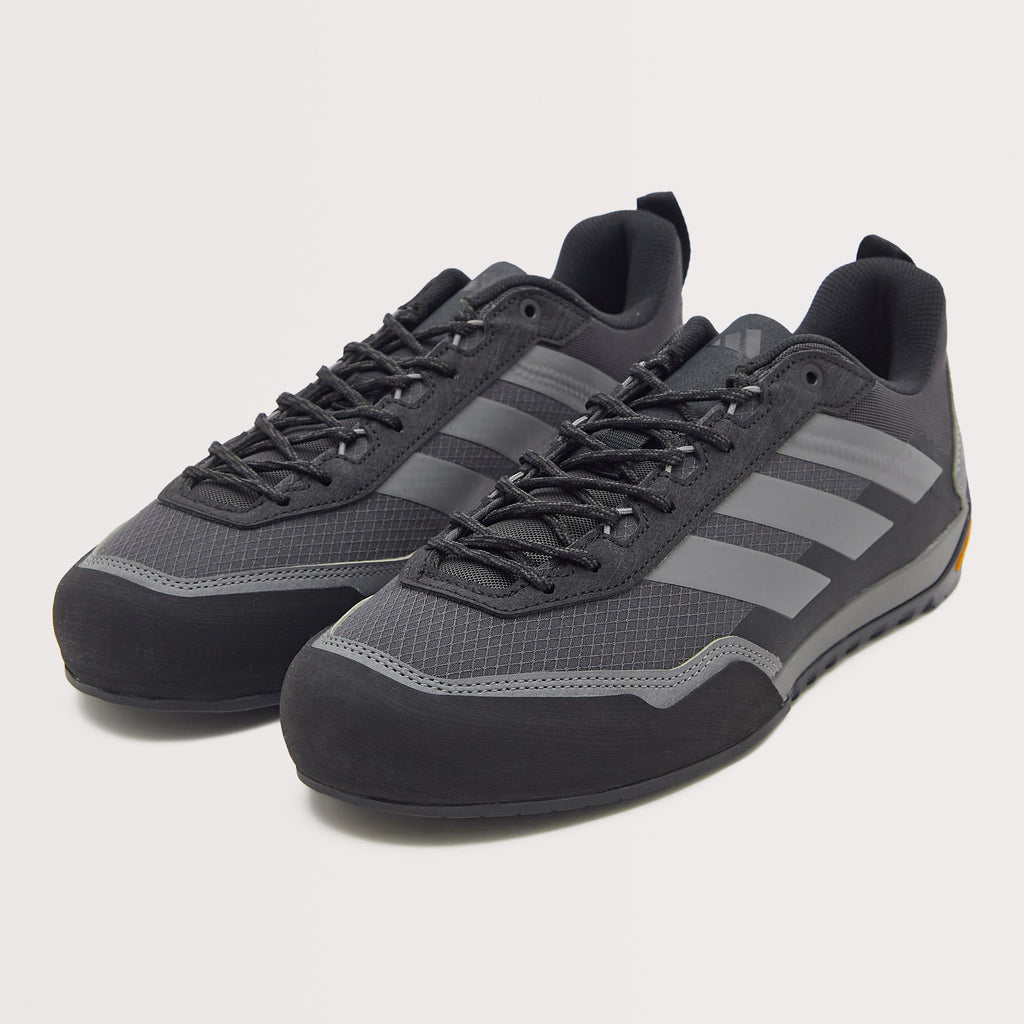 Terrex Skychaser Solo Approach Shoes