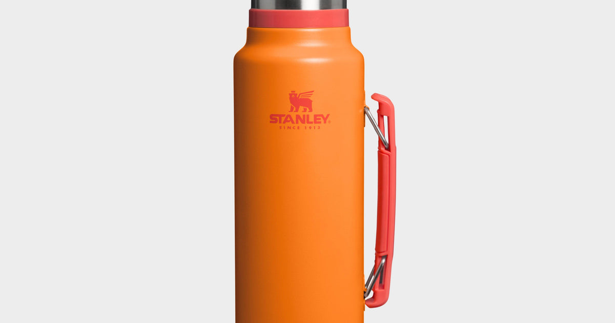 Orange Stanley Classic Legendary Bottle - 1.4L – Millets
